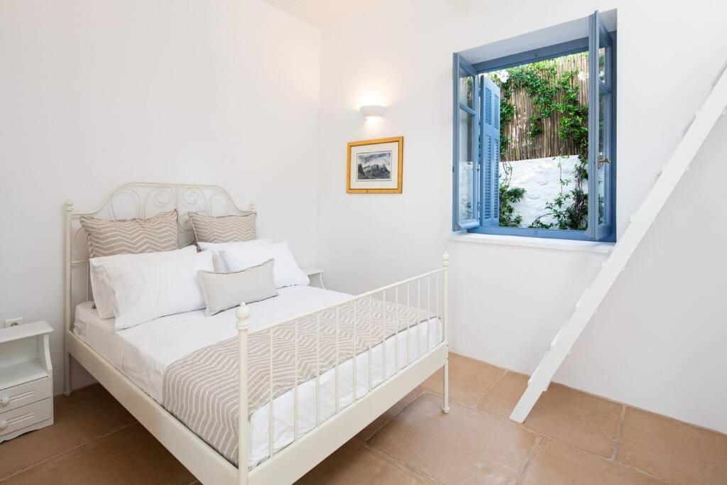 Nefeli Villa Hidra Exterior foto